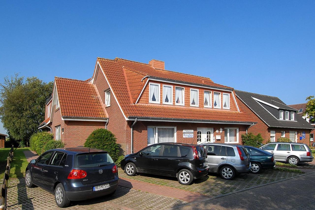 Friesenmeer Ferienwohnung Drei Бензерзил Екстериор снимка